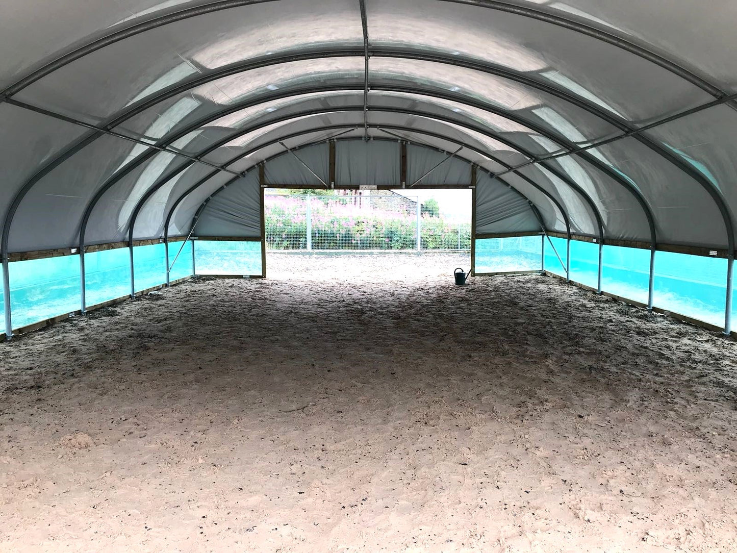 27ft (8.23m) Wide | Sheep House